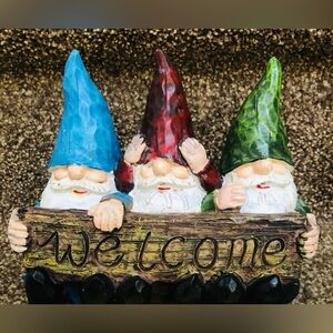 Colorful Gnome Welcome Sign